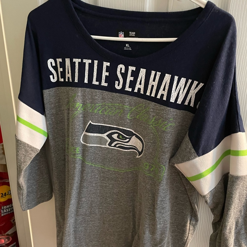 NFL Team Apparel Seattle Seahawks shirt XL